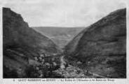 Ouvrir l'image Légende inscrite sur la carte postale : 2 - SAINT-RAMBERT-en-BUGEY - La Vallée de l'Albarine et la Route de Tenay