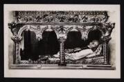 ouvrir dans la visionneuse : Légende inscrite sur la carte postale : Corps du Saint Curé d Ars dans sa châsse