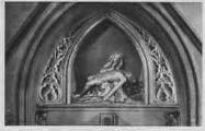 ouvrir dans la visionneuse : Légende inscrite sur la carte postale : VUES DE L AIN - CA 201 - AMBRONAY - Intérieur de l Eglise - Piéta du 15e siècle