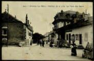ouvrir dans la visionneuse : Légende inscrite sur la carte postale : 6644 - Divonne-les-Bains - Intérieur de la ville - La Place des Bains