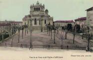 1 vue Légende inscrite sur la carte postale : Vue de la Place et de l Eglise d ARS (Ain) 5 Fi 21-80