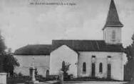 1 vue Légende inscrite sur la carte postale : 992. St-JEAN-de-GONVILLE - L Eglise 5 Fi 360-3
