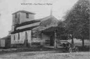 1 vue Légende inscrite sur la carte postale : VILLETTE - La Place et l Eglise 5 Fi 449-4